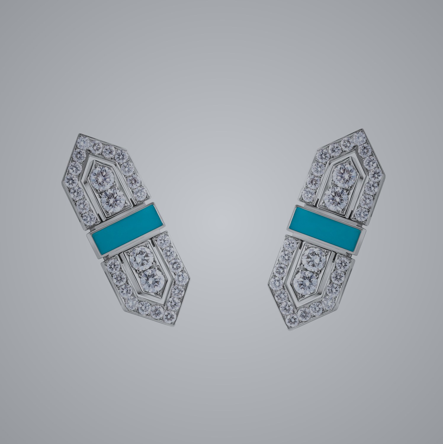 أقراط Arabesque، مينا فيروزية
